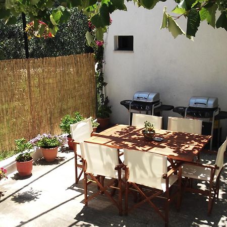 Gorgona Rooms Alikí 외부 사진
