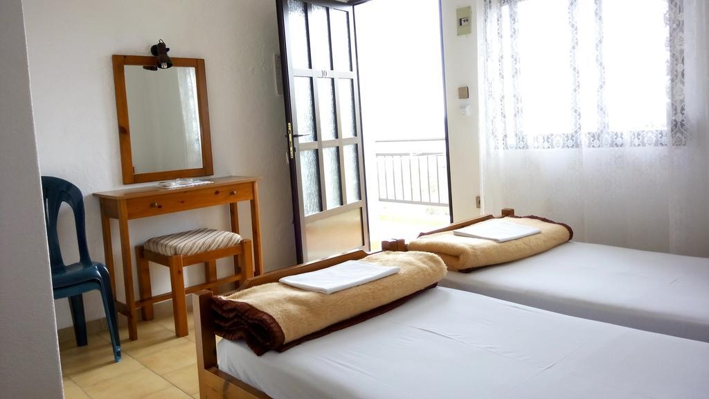 Gorgona Rooms Alikí 외부 사진