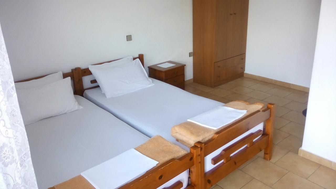 Gorgona Rooms Alikí 외부 사진