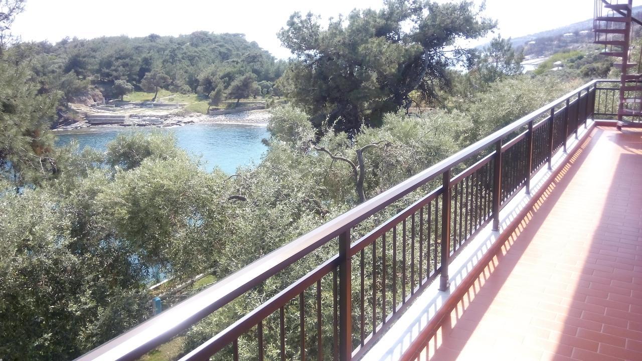 Gorgona Rooms Alikí 외부 사진