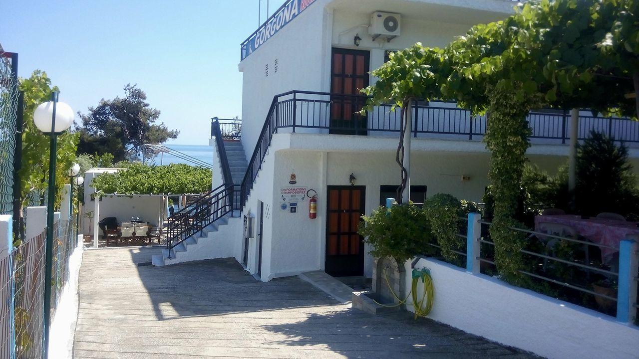 Gorgona Rooms Alikí 외부 사진