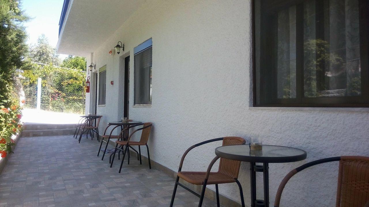 Gorgona Rooms Alikí 외부 사진